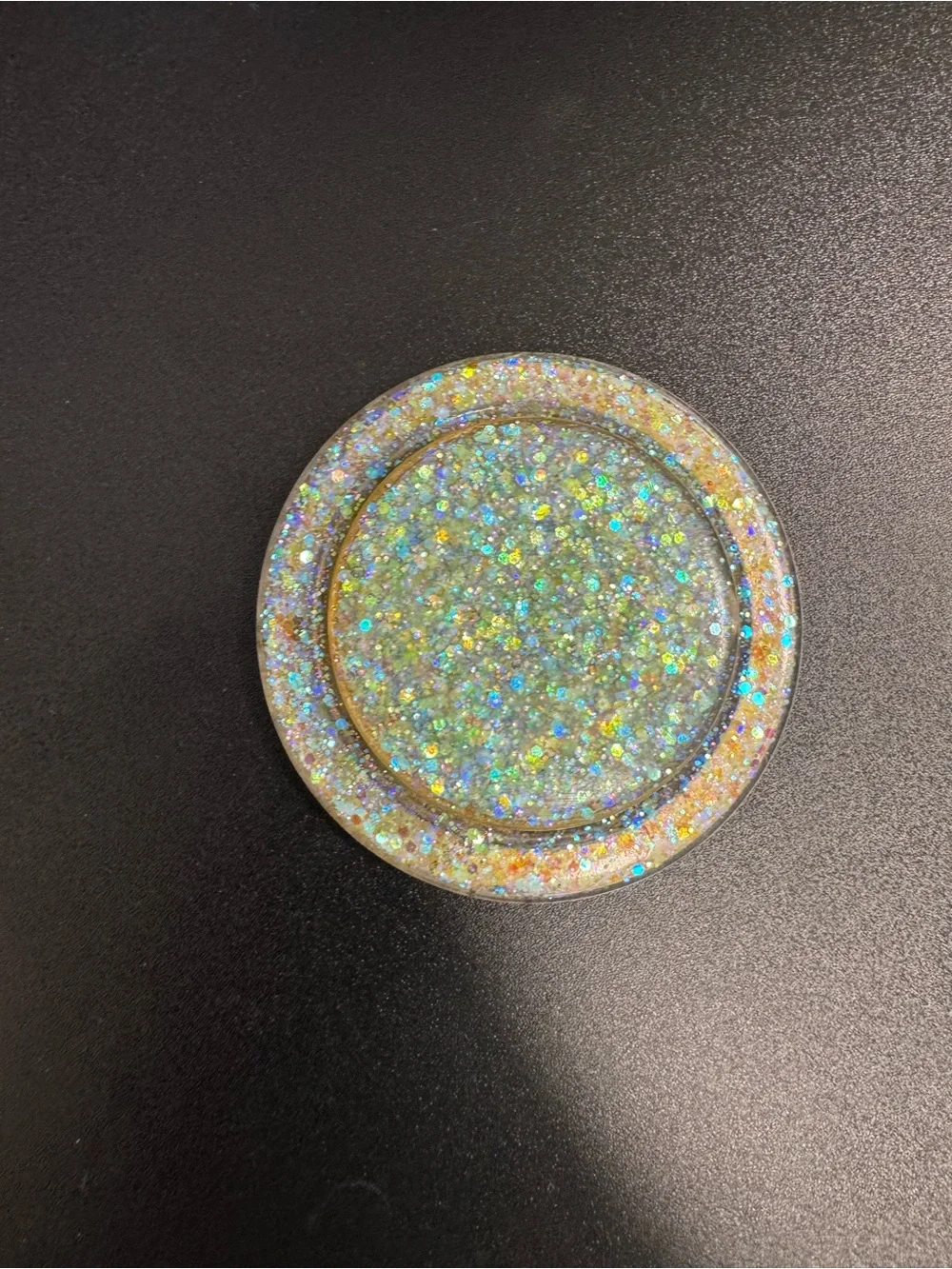 PadaSnap sleek iridescent